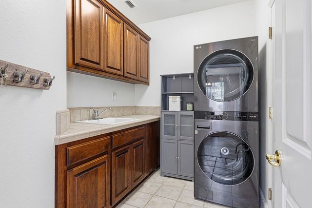 308 Nebbiolo Ct, El Dorado Hills, CA 95762