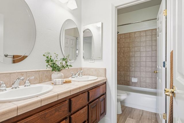 308 Nebbiolo Ct, El Dorado Hills, CA 95762