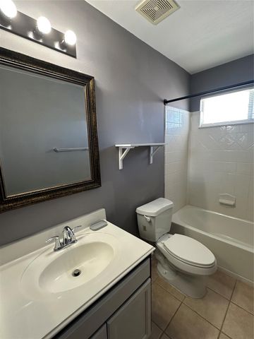 11010 View Pointe Lane, Houston, TX 77034