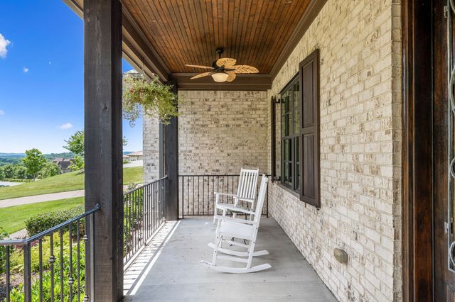 645 Legends Crest Dr, Franklin, TN 37069