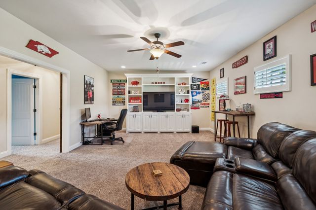 645 Legends Crest Dr, Franklin, TN 37069