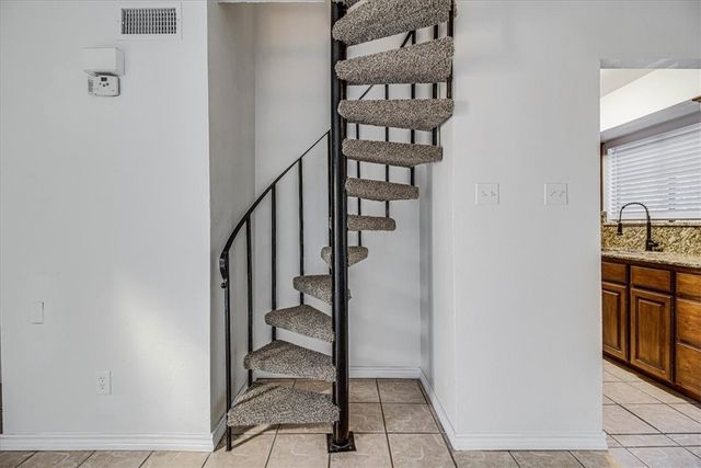 7122 Premont Dr J 202, Corpus Christi, TX 78414