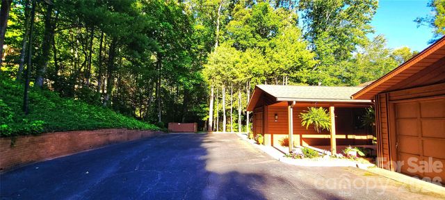 308 Woodfield Drive, Asheville, NC 28803