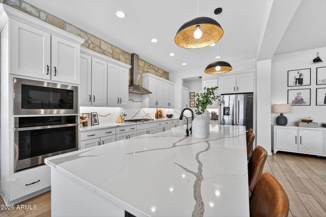 8146 E JUNE Street, Mesa, AZ 85207