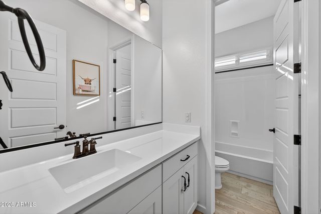 8146 E JUNE Street, Mesa, AZ 85207