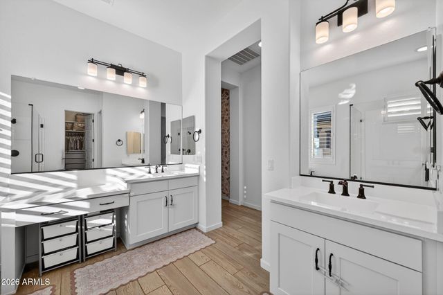 8146 E JUNE Street, Mesa, AZ 85207