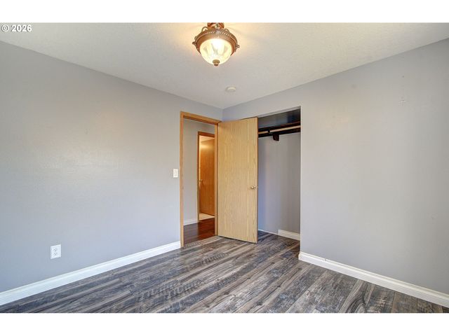 700 Nw 24TH St, Battle Ground, WA 98604