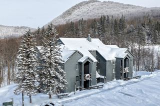 42 Brad Mead Dr # I-302, Killington, VT 05751