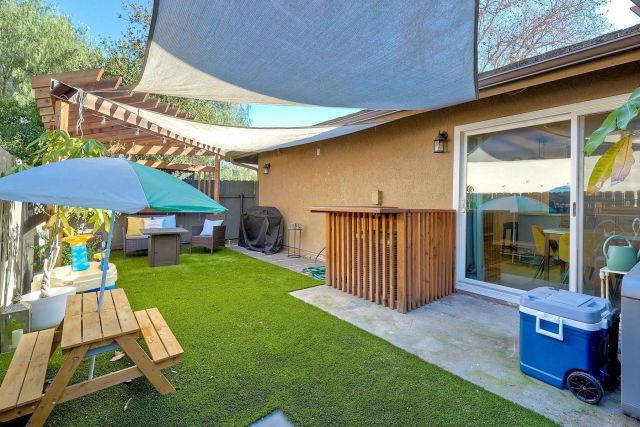 8930 Fletcher Valley Dr, Santee, CA 92071