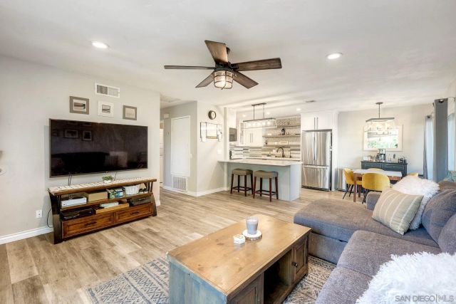 8930 Fletcher Valley Dr, Santee, CA 92071