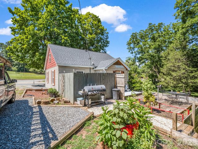 173 Maple Street, Rutherfordton, NC 28139