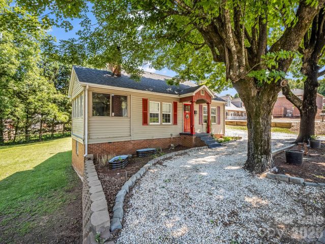 173 Maple Street, Rutherfordton, NC 28139