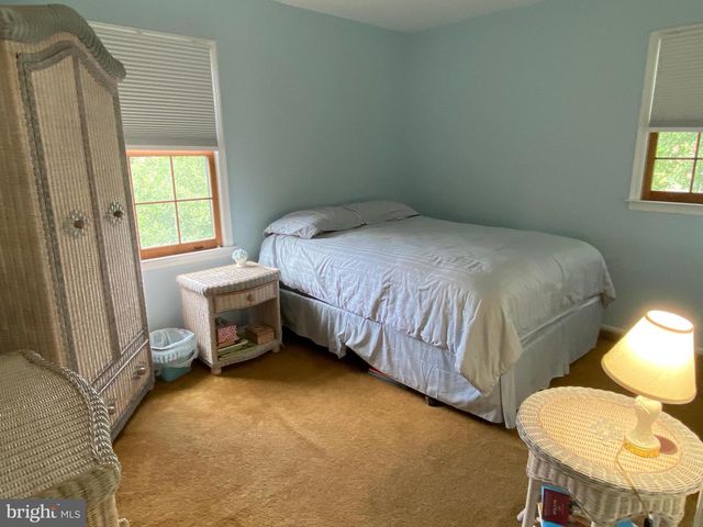 46 HAMILTON LN S, Plainsboro, NJ 08536
