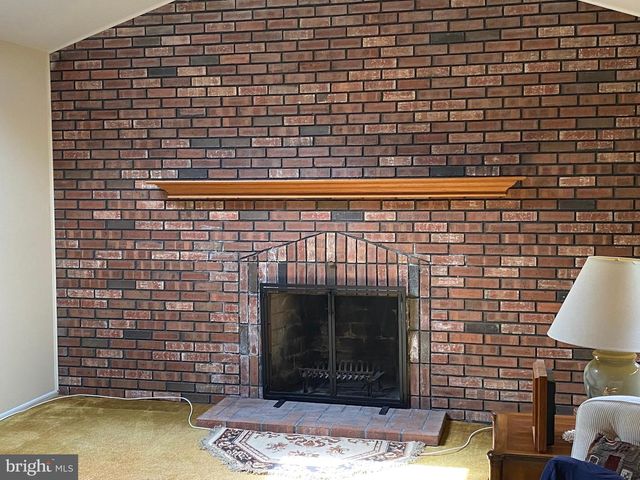 46 HAMILTON LN S, Plainsboro, NJ 08536