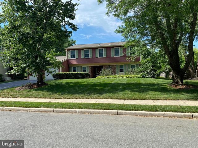 46 HAMILTON LN S, Plainsboro, NJ 08536