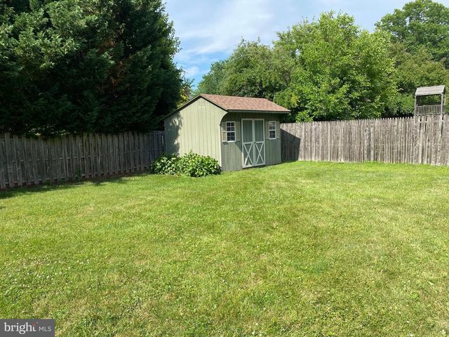 46 HAMILTON LN S, Plainsboro, NJ 08536