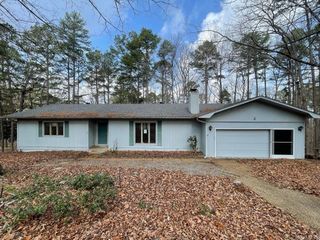 2 Cullera Lane, Hot Springs Village, AR 71909