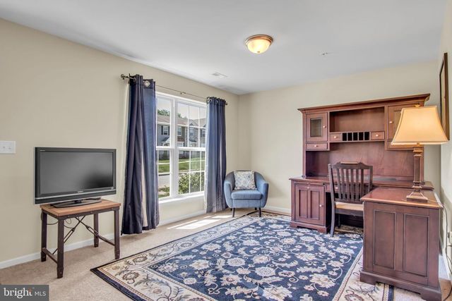 4520 LAUREL VALLEY LN, Enola, PA 17025