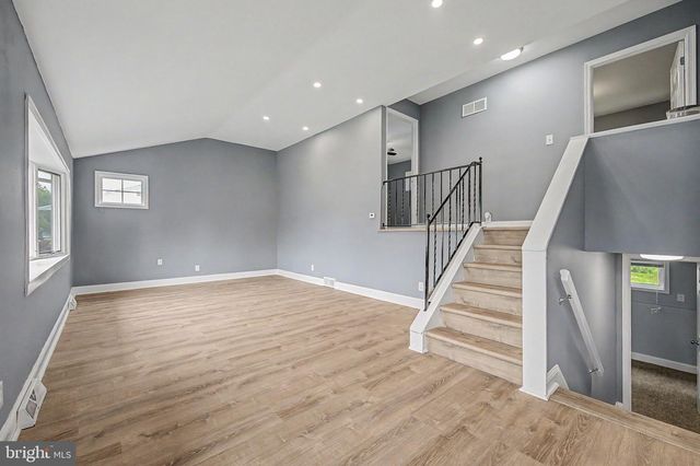 16 MALVERN RD, Newark, DE 19713