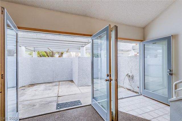 5568 Orchard Lane 140, Las Vegas, NV 89110