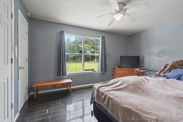 9315 N 27th West Avenue, Sperry, OK 74073