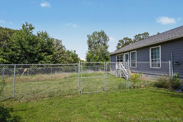 9315 N 27th West Avenue, Sperry, OK 74073