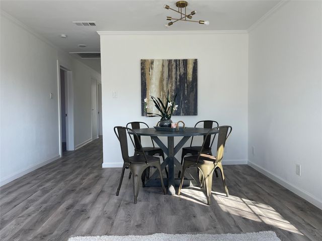 1305 Hobson Avenue, Mckinney, TX 75069