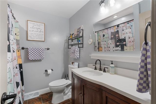 2127 S 15th Street, Leavenworth, KS 66048
