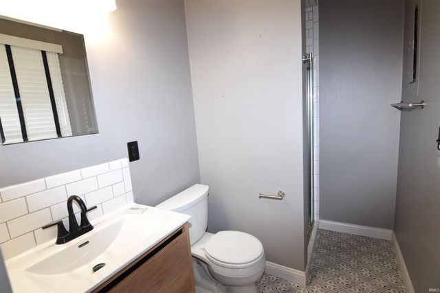 2405 N Old Towne Lane, Muncie, IN 47304