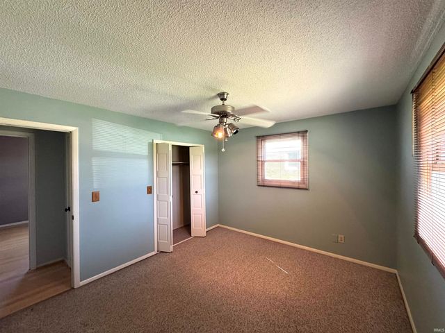 2405 N Old Towne Lane, Muncie, IN 47304