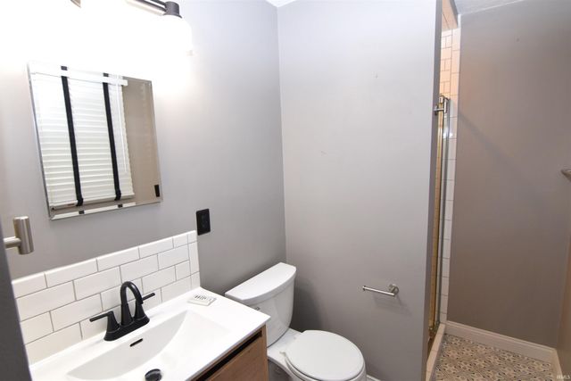 2405 N Old Towne Lane, Muncie, IN 47304