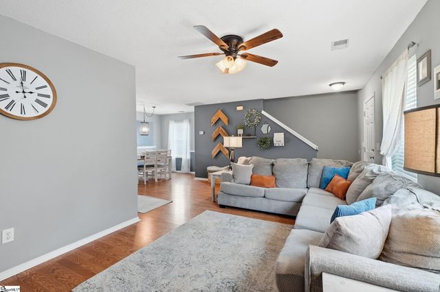 25 Willow Bend Drive, Taylors, SC 29687