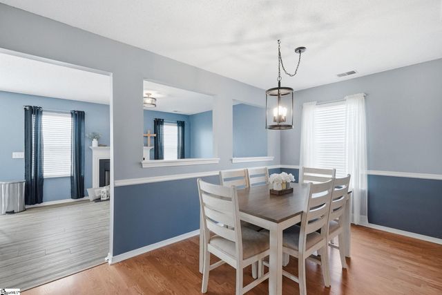 25 Willow Bend Drive, Taylors, SC 29687