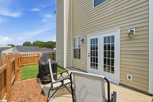 25 Willow Bend Drive, Taylors, SC 29687