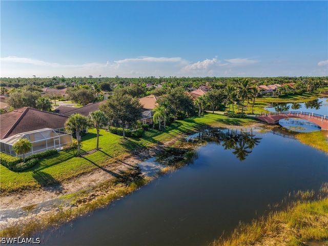 8677 Erice CT, Naples, FL 34114
