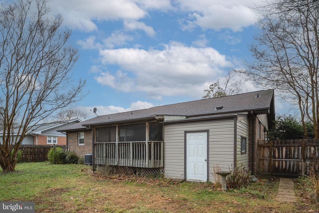 128 11TH ST, Colonial Beach, VA 22443