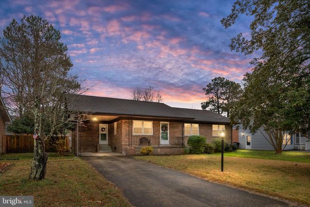 128 11TH ST, Colonial Beach, VA 22443