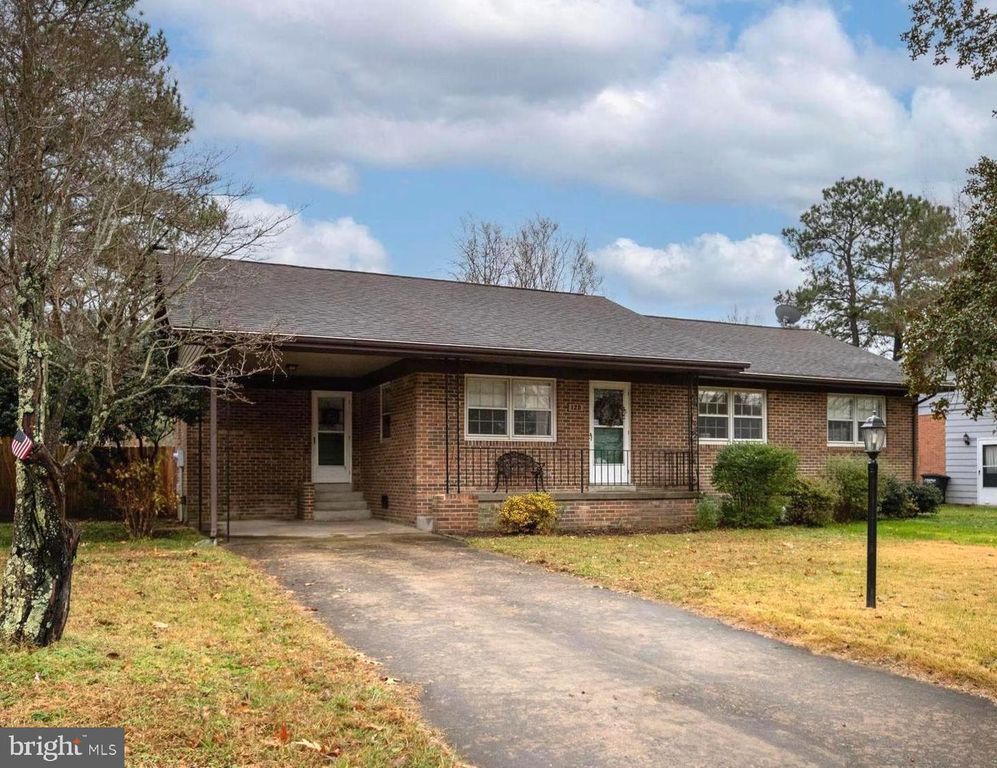 128 11TH ST, Colonial Beach, VA 22443