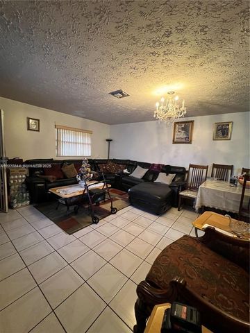 1581 NE 117 Street, Miami, FL 33161