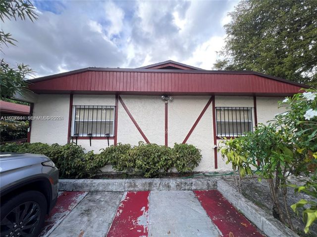 1581 NE 117 Street, Miami, FL 33161