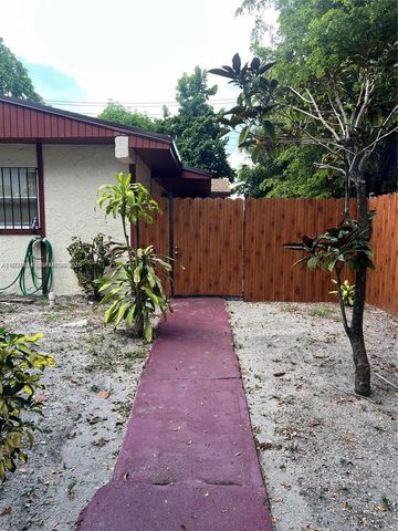 1581 NE 117 Street, Miami, FL 33161