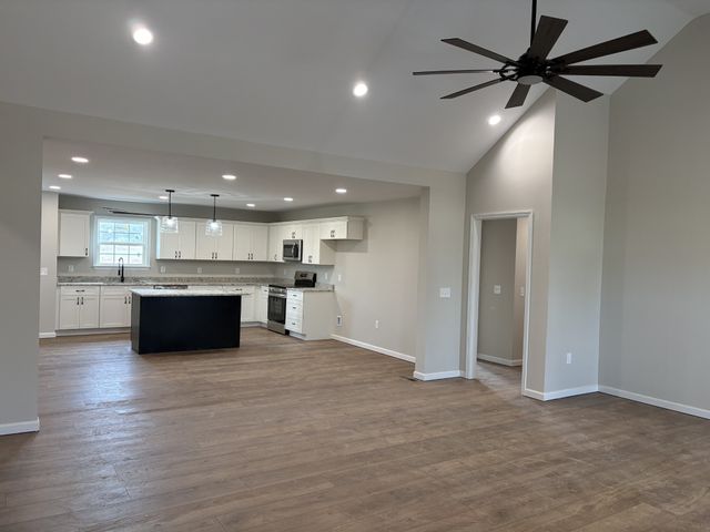 3797 Verona Caney Rd, Lewisburg, TN 37091