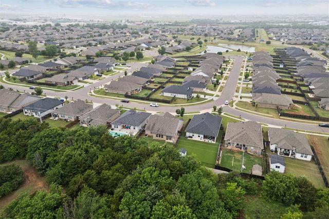 2929 Blue Fish Road, Norman, OK 73069