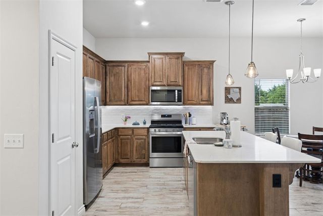 2929 Blue Fish Road, Norman, OK 73069