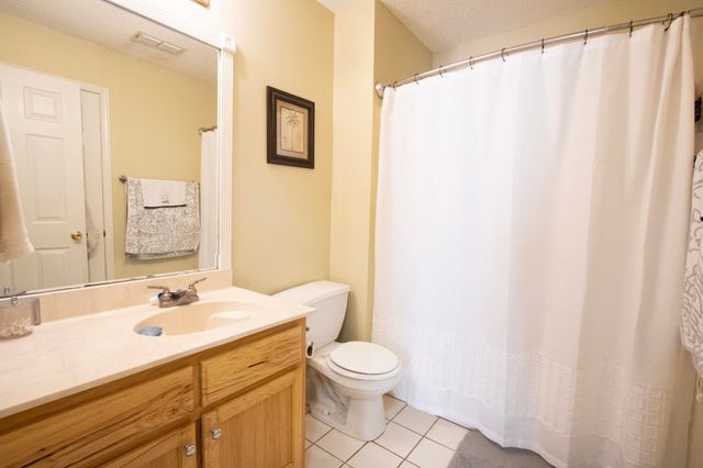 64 WOODCHASE DR, Brighton, TN 38011