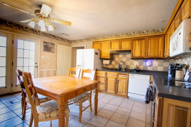 64 WOODCHASE DR, Brighton, TN 38011