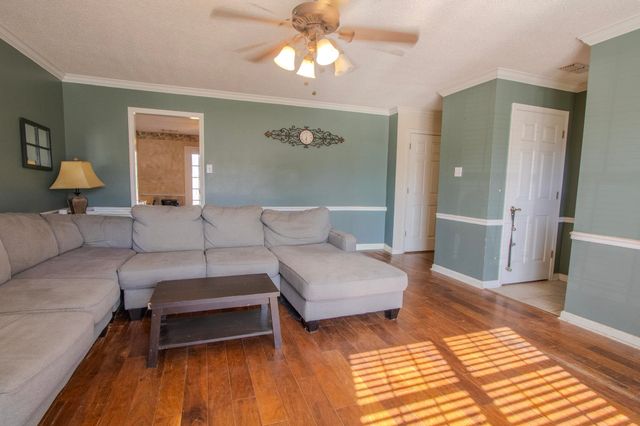 64 WOODCHASE DR, Brighton, TN 38011