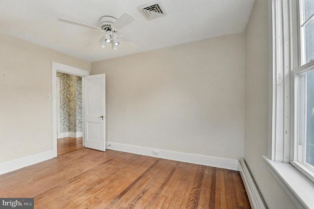 121 S 15TH ST, Camp Hill, PA 17011