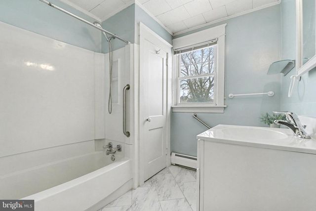 121 S 15TH ST, Camp Hill, PA 17011