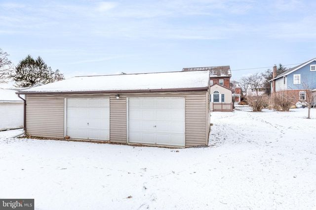 121 S 15TH ST, Camp Hill, PA 17011